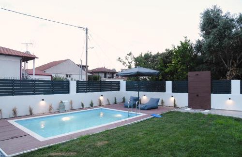 Asprovalta Casa | EliGio Luxury Suites