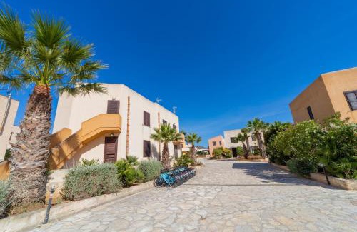 Favignana Apartamento | Elimi Favignana Apartments - Residence in città
