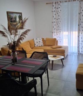 Shengjin Apartamento | Elin Deluxe Apartment