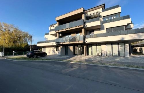 Keszthely Apartamento | Elina Apartman