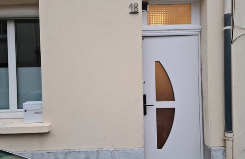Bourg-les-Valence Apartamento | Elio's is
