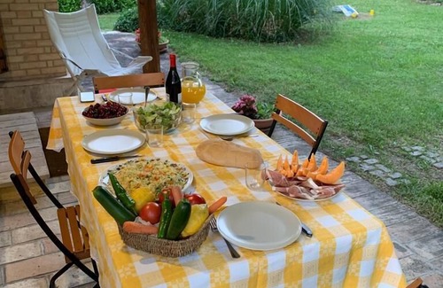 Sarnano Casa | Piccolo Paradiso de Elisa, en el campo en un relajante paisaje montañoso
