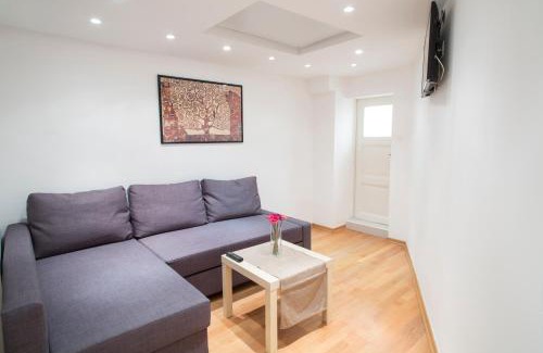 Taban Apartamento | Elisabeth Bridge Apartmans