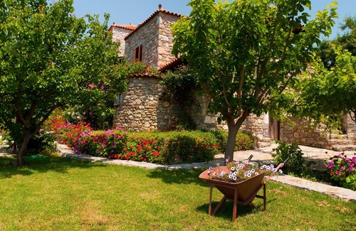 Karvelas Villa | Elise Cottage En Celestial Mani