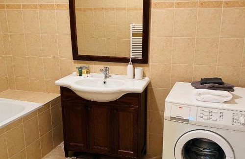 Hajduszoboszlo Apartamento | Elit Medencés Apartman Hajdúszoboszló
