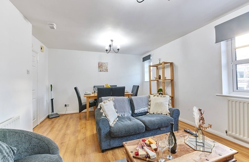 Whitley Bay Apartamento | Confortable-Apartamento-Baño en la habitacion-Vista a la Calle