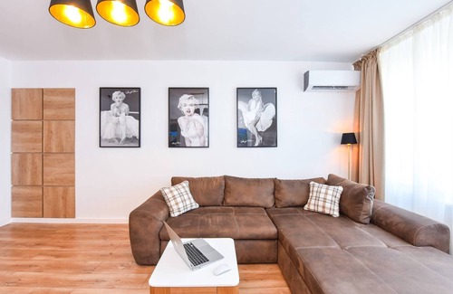Bucharest City-Centre Apartamento | Elite Apartment - Cismigiu Gardens