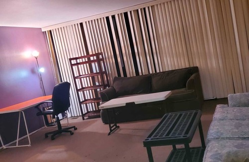 Pontiac Condominio | Elite Furnished Bedroom