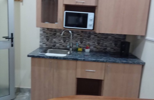Mozambique Casa | Elite Guest House - Alojamento Familiar e Segurro na Matola
