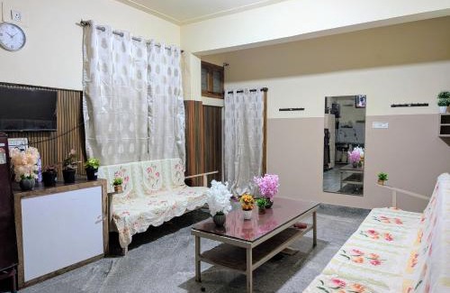 Gokulam Apartamento | Elite Homestay Mysuru 3 Bedroom House