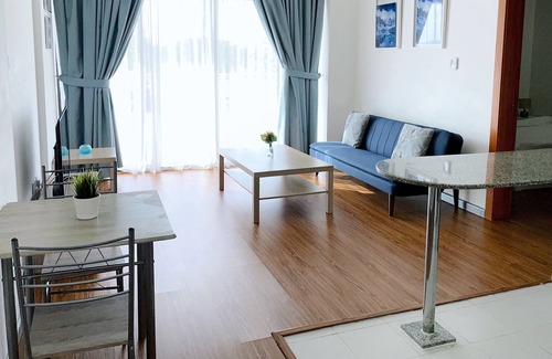 Academic City Apartamento | Modern & Lovely 1 Bedroom Apt for Maximum Comfort