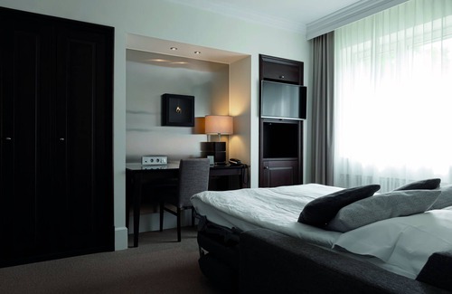 Centrum Hotel | Elite Park Avenue Hotel
