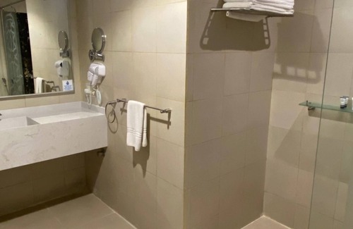 Ash Shati Cama Y Desayuno | ELITE PARK HOTEL