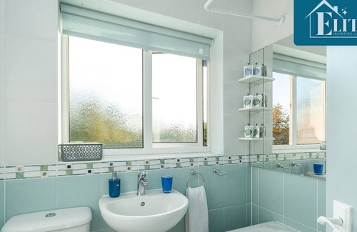 Whitnash Casa | Elite Properties (ACS) LTD