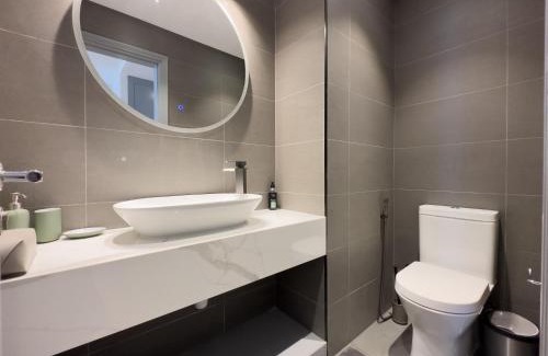 Al Sufouh 2 Apartamento | Elite Residence - Modern 1BR Apartment with Full Sea View