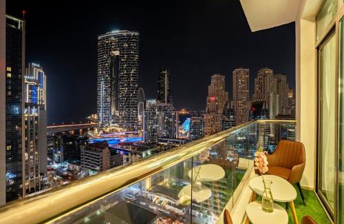 Dubai Marina Apartamento | Elite Waterfront 3BR Haven - Marina and Sea Views!