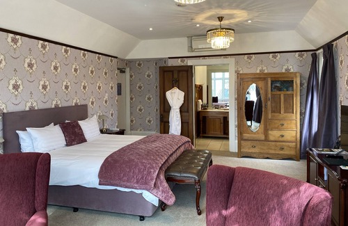 Christchurch City Centre Cabina | Eliza's Manor