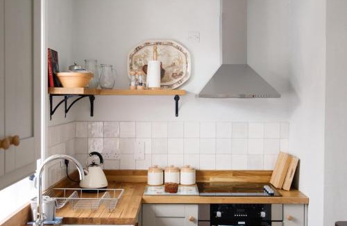 Cork Casa | Elizabeth Fort