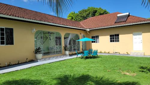 Ocho Rios Casa | Elizabeth Retreat - Island time