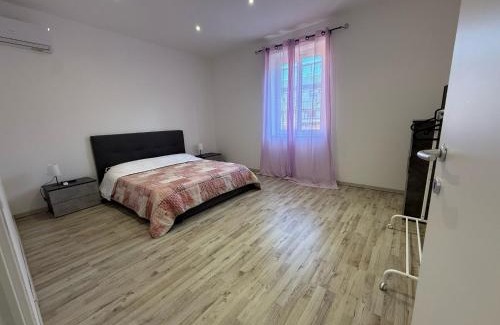 Rome Apartamento | Elizabeth's home