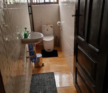 Agblesia Casa | Elizabeth's residence
