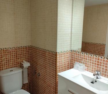 Almansa Apartamento | ELIZABETH TOWERS