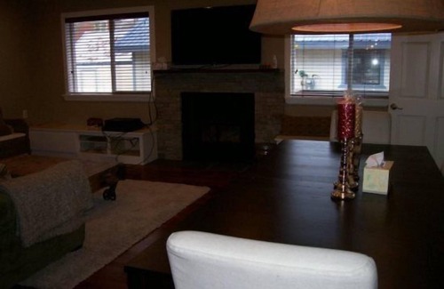 June Lake Casa | Elk House - 3 BR/2 BTH