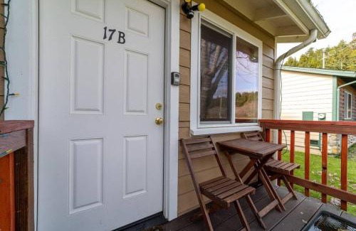 Orick Casa | Elk Meadow Cabins 17B Gold Rush - Single Room