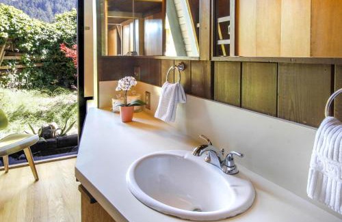 Elk Casa | Elk Mid-Century - Guest House