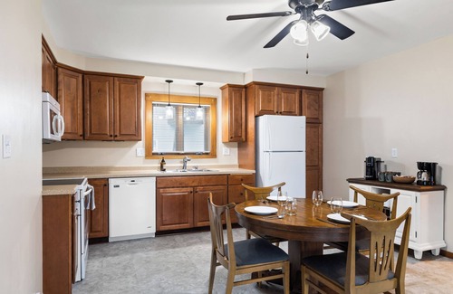 Elkhart Lake Casa | Elkhart Lake, WI home close to lake, downtown, and Road America racetrack