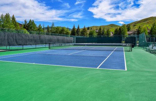 Elkhorn Village Apartamento | Elkhorn Springs Getaway