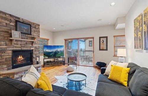 Ouray Casa | Elkhorn Townhome 1939