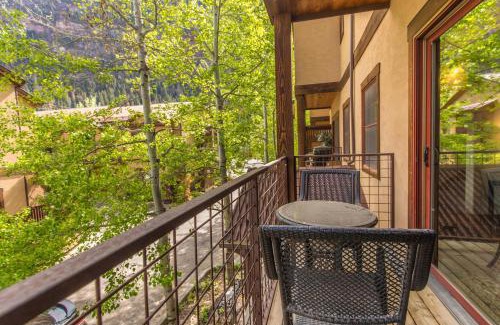 Ouray Casa | Elkhorn Townhome 1939