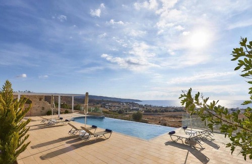 Kalamaki Apartamento | Elkysti Crete Superior Apartment "Nikos"