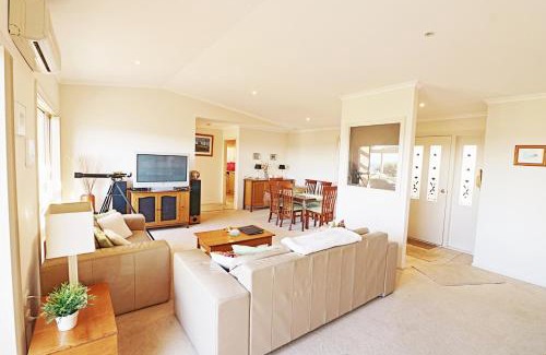 Merimbula Casa | Ella Bleu