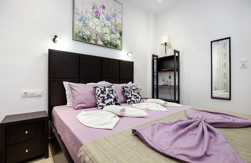 Limenaria Apartamento | Ella Deluxe