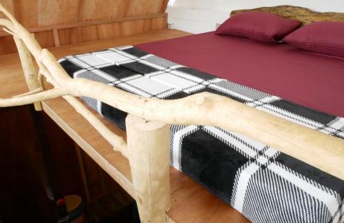 Ella Cabina | Ella Rustic Art Home
