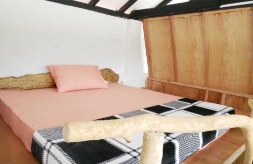 Ella Cabina | Ella Rustic Art Home