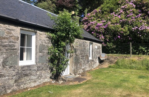 Lochgilphead Casa | Ellary Cottage - Acogedor, romántico escape junto al agua, capacidad para 2-4