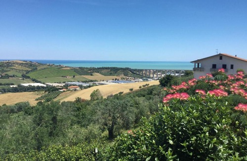 Mosciano Sant'Angelo Cama Y Desayuno | Ellebì B&B
