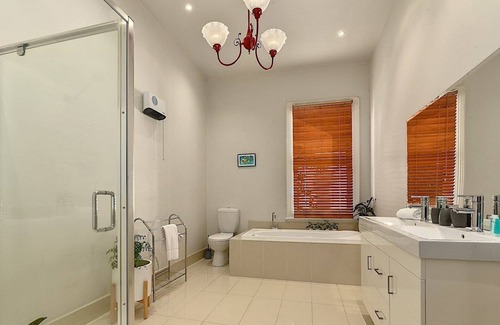 West Launceston Cabaña | Ellemel Cottage - West Launceston, TAS