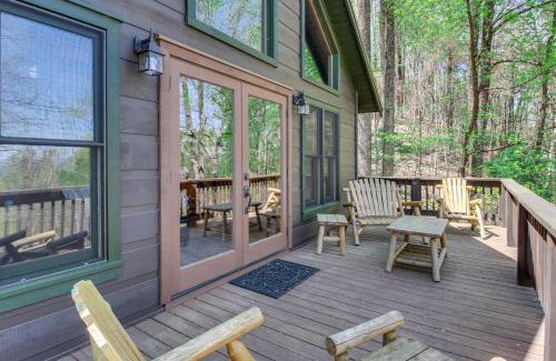 Walnut Mountain Casa | Ellijay Cabin 7 Mi to Dtwn Hot Tub and Mtn Views