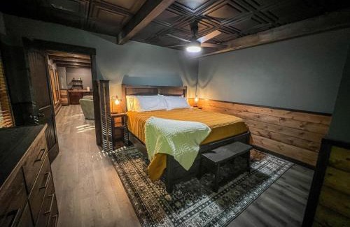 Ellijay Casa | Ellijay Cabin - Cozy Fall Hideaway & Hot Tub