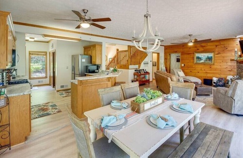 East Ellijay Casa | Ellijay Riverfront Escape: Game Room & Fire Pit