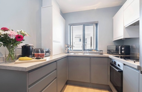 Cheltenham Apartamento | Elliot Oliver - Cosy 2 Bedroom Town Centre Apartment