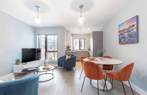 Cheltenham Apartamento | Elliot Oliver - Cosy 2 Bedroom Town Centre Apartment
