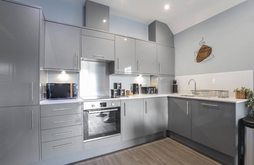 Gloucester Apartamento | Elliot Oliver - Luxurious Two Bedroom Apartment in The Docks
