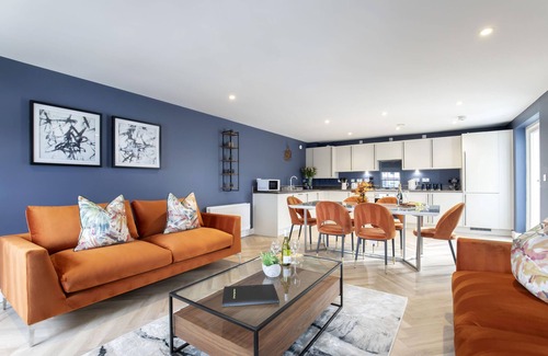 Cheltenham Apartamento | Elliot Oliver - Luxury 3 Bedroom Town Centre Apartment With Parking