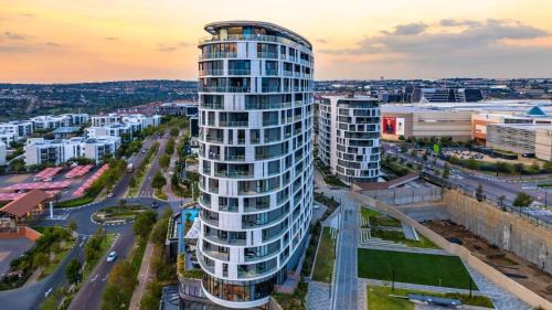 Greater Johannesburg Metropolitan Area Apartamento | Ellipse Luxury Ground Floor Sunset Retreat