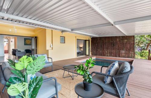 Durban North Casa | Ellis Park Drive 87 by Host Agents